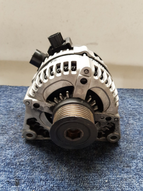 Alternator Ford Focus 2 1.6 TDCI COD 104210-3512