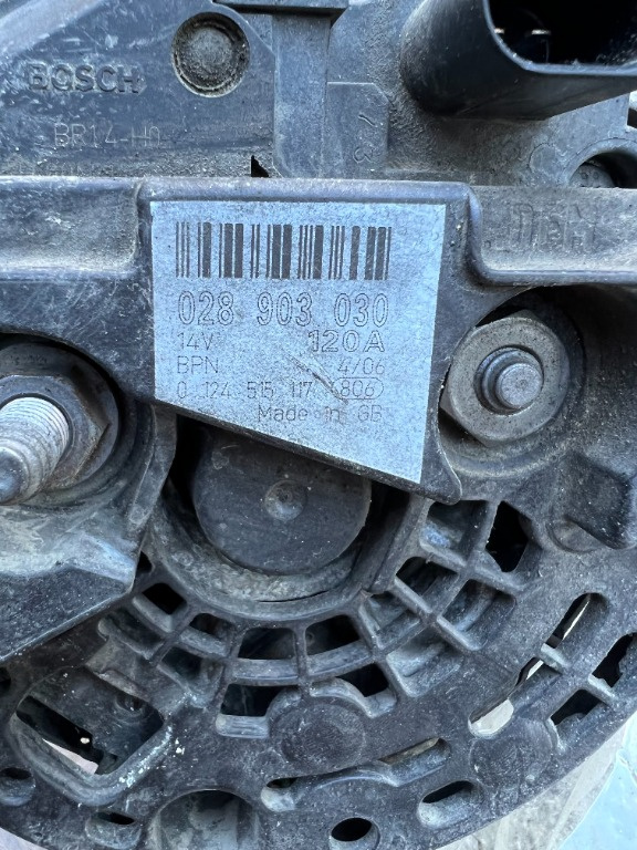 Alternator Ford Galaxy, Seat Alhambra, VW Sharan 028903030 028 903 030 0124515117 0 124 515 117