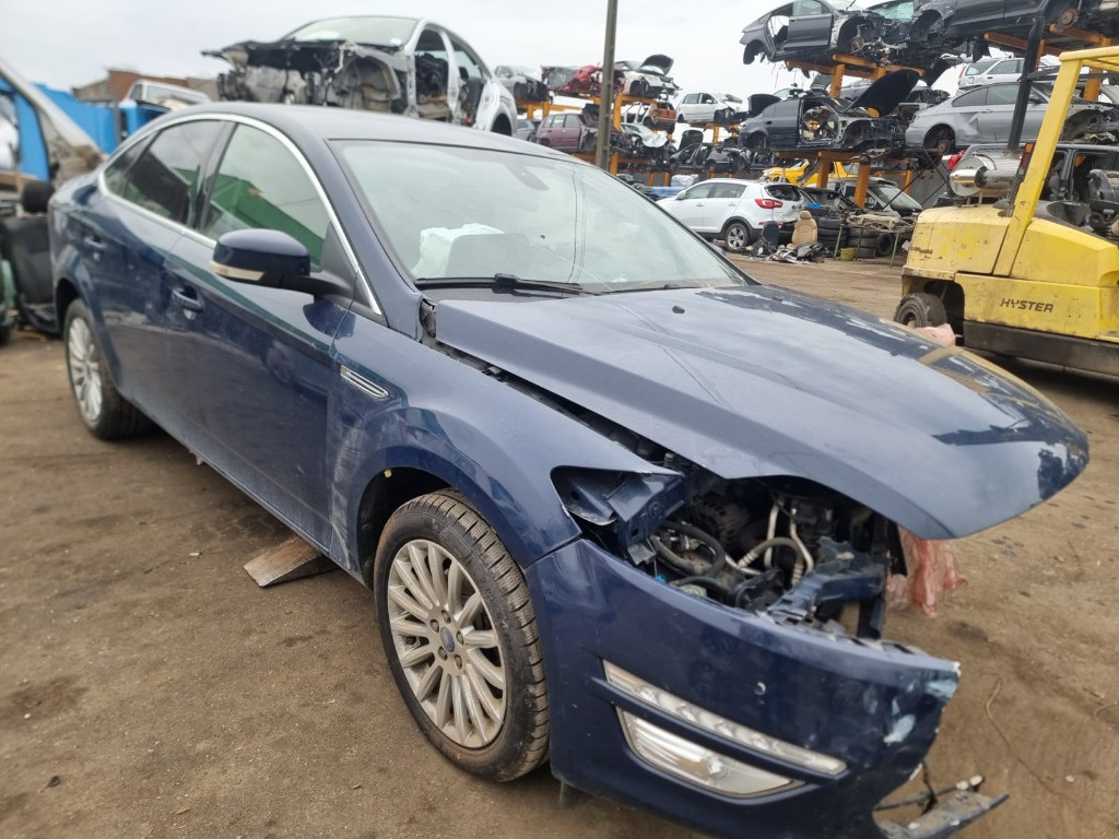 Alternator Ford Mondeo 2014 berlina 2.0 tdci UFBA