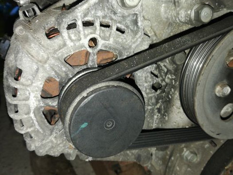 Alternator Hyundai i20 i30 ix20 sau kia ceed soul 1.6crdi valeo