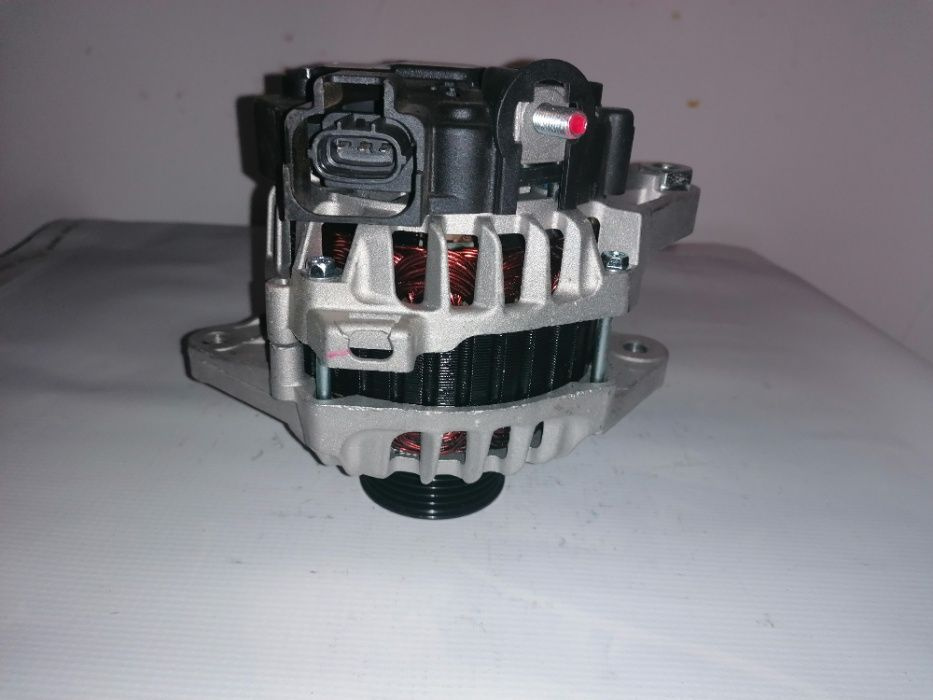 Alternator HYUNDAI ix35,i30 1.6/Kia Cee'd 1.6,Sportage 1.6 GDi,Rio 1.6