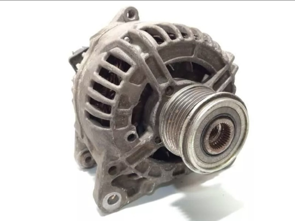 Alternator K9K 8200660034-A 8200660034A 0124525139 Dacia Logan Duster Sandero Bosch 150A 1.5 dci