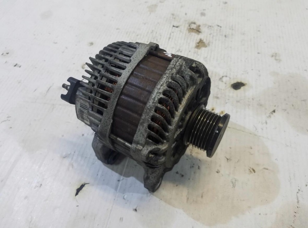 Alternator M9R 2.0 dcii fabricatie 2015 