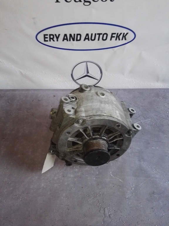 Alternator Mercedes A0001501750 190A