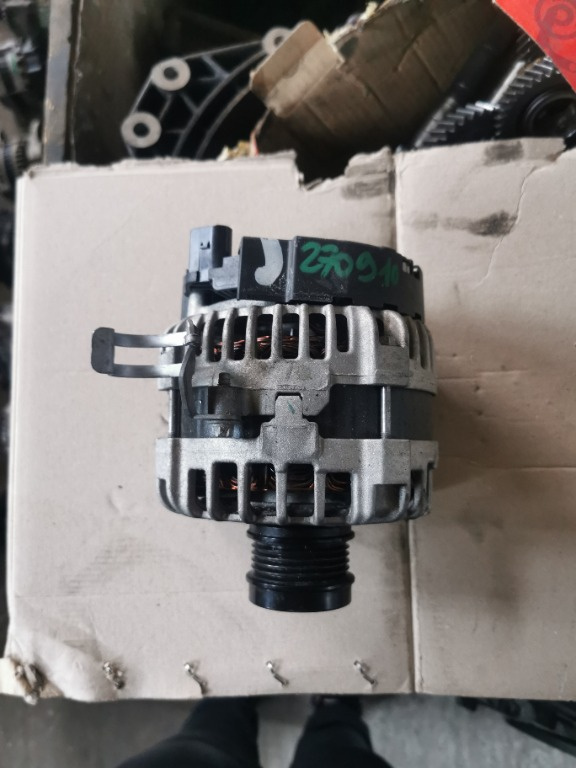 Alternator Mercedes A0009061903 și 0125