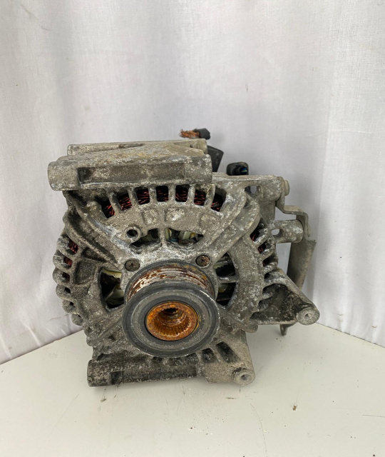 Alternator Mercedes-Benz C-Class 0124625