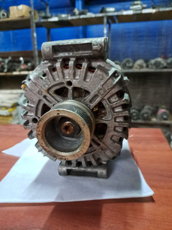 Alternator Mercedes Benz E400 A238 3.0 2016 cod A0009060250