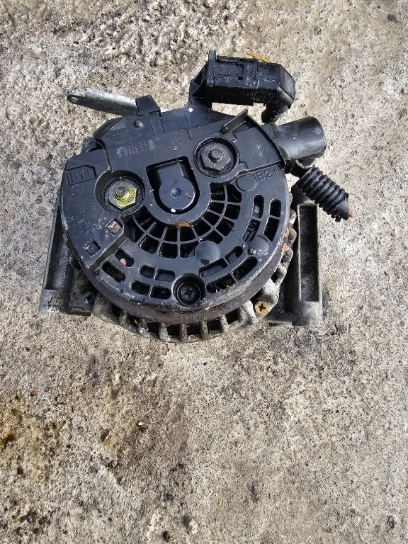 Alternator Mercedes C-class 2.2 Cdi W203