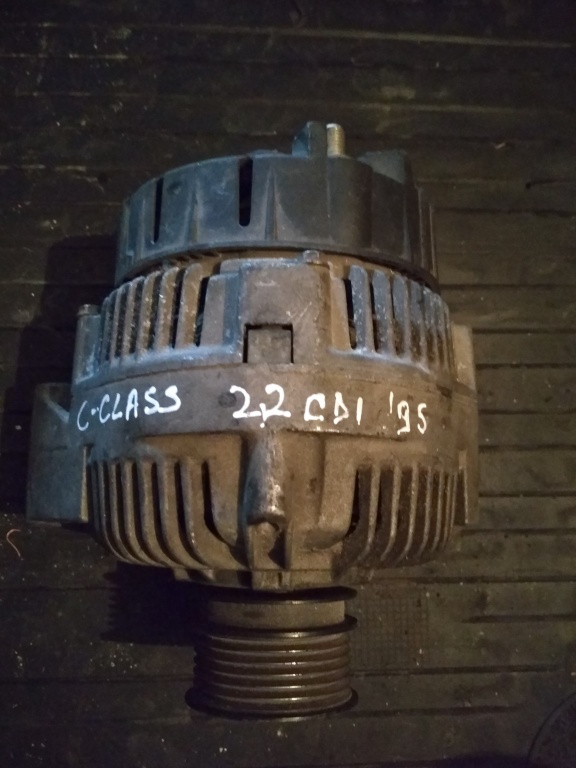 Alternator Mercedes C-Class W202 14V 90A cod: 0123320044 / 0101544602 model 1997