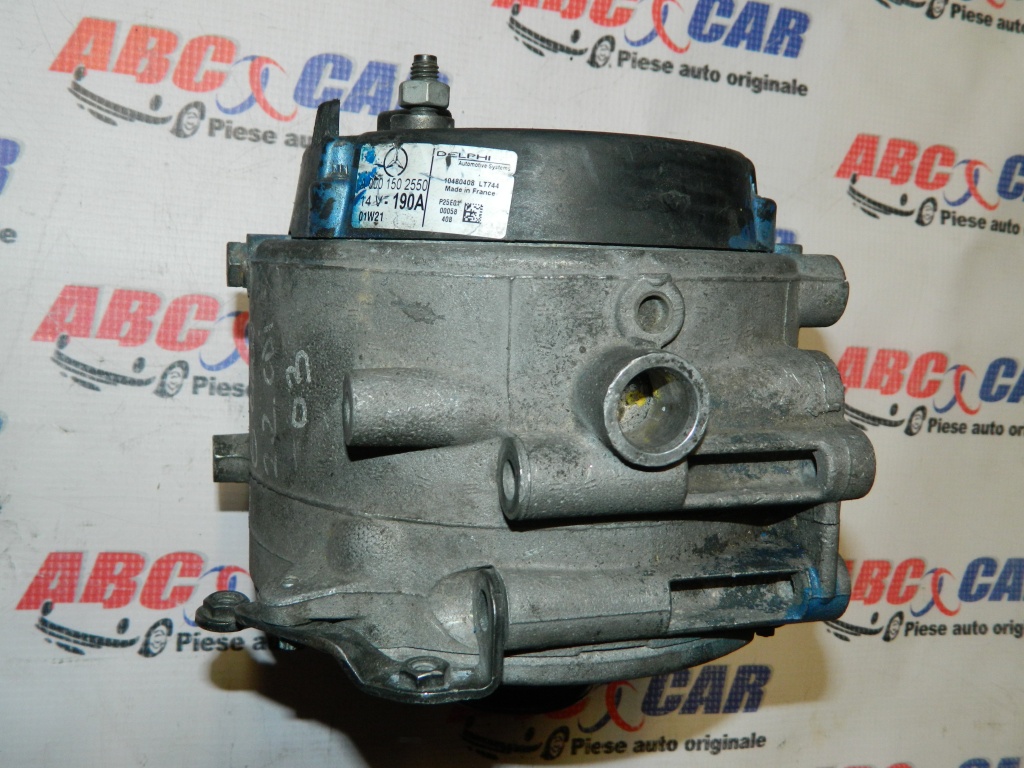 Alternator Mercedes C-Class W203 2.2 CDI