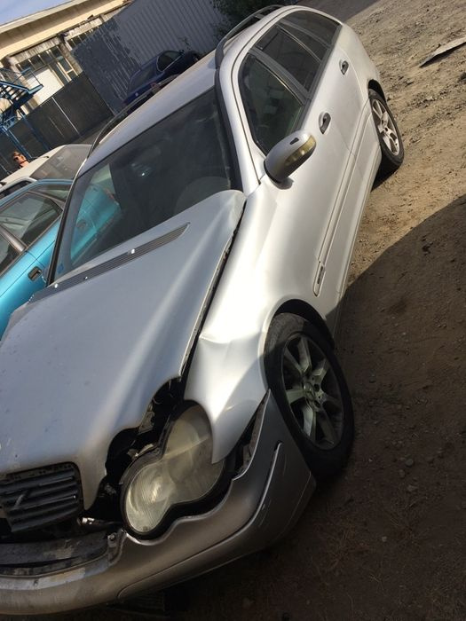 Alternator Mercedes C-Class W203 2003 CO