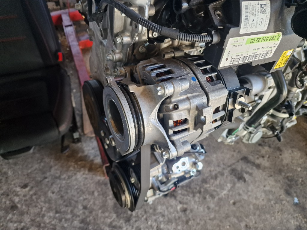 Alternator Mercedes CLA C118 1.3 benzina A0009061311