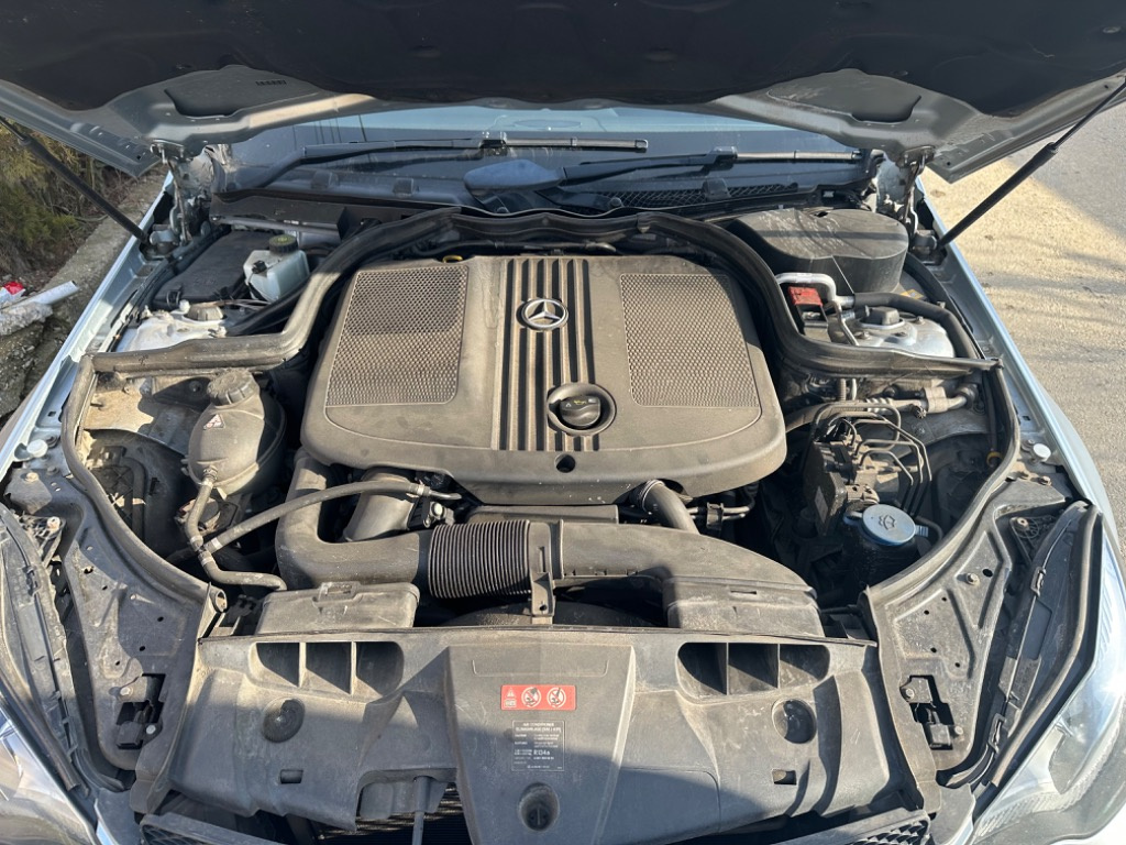 Alternator Mercedes E-Class C207 2013 E 