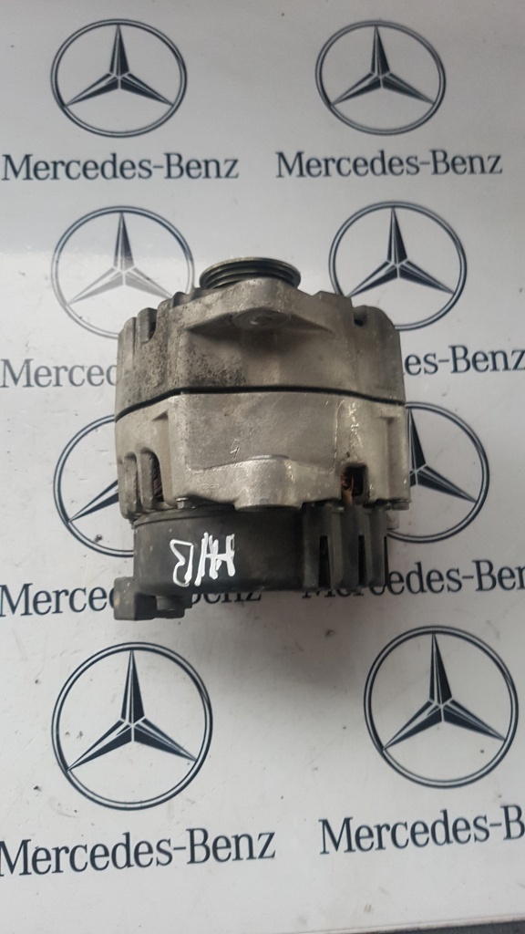 Alternator Mercedes E300 W212 A0009062922