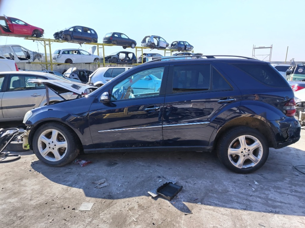 Alternator Mercedes M-Class W164 2008 SUV 3.0 cdi 