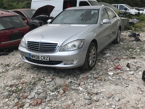 Alternator Mercedes S-Class W221 2008 berlina 3000