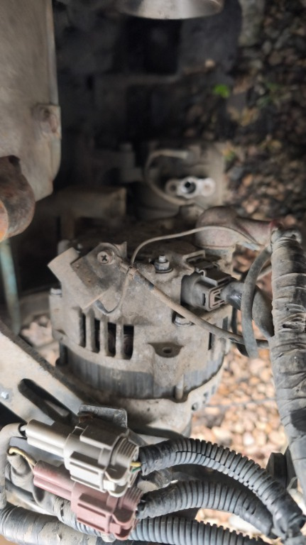 Alternator nissan navara pathfinder cabstar maxity