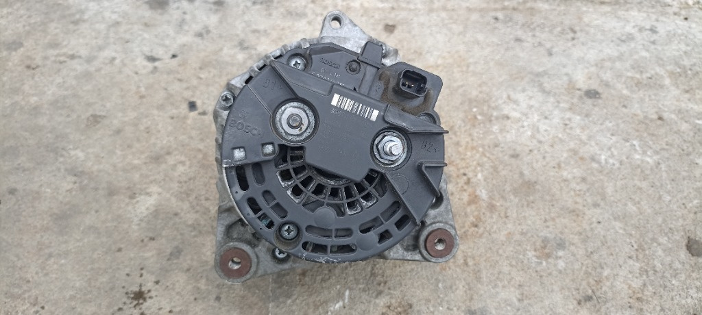 Alternator Nissan NV200 1.5 dci, 8200728