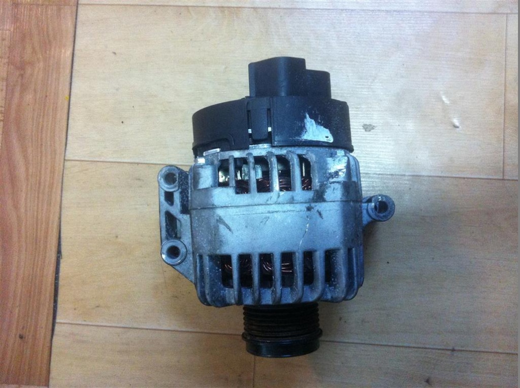 Alternator Opel Astra H 1.3 cdti