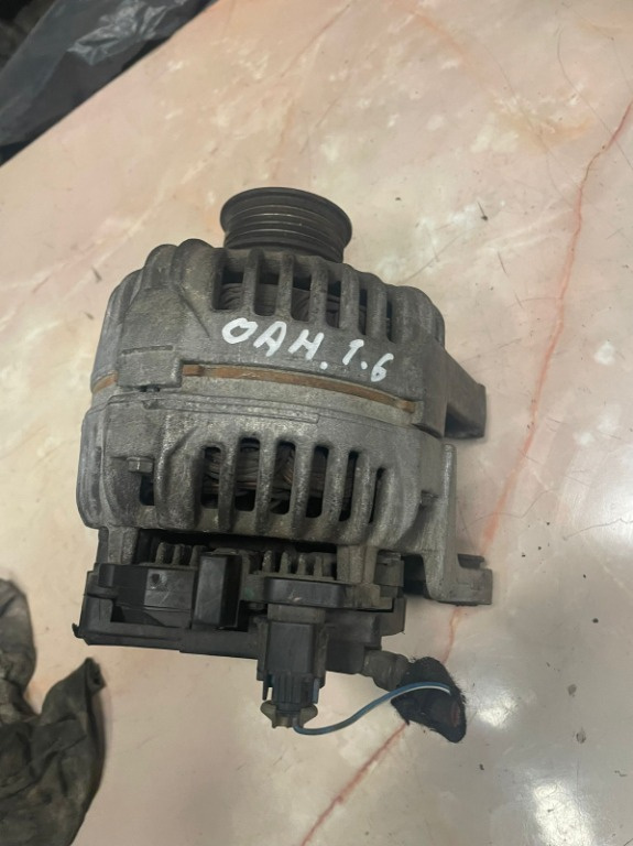 Alternator Opel Astra H 1.6 benzina 0124