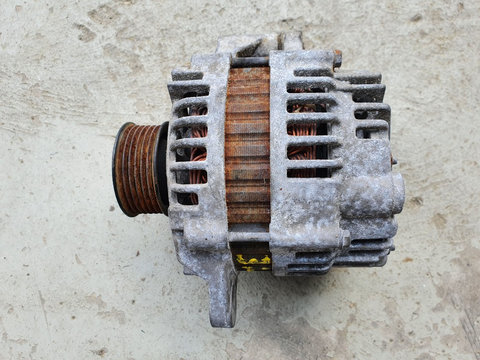 Alternator Opel frontera b 3.2i v6 cod 8972043260