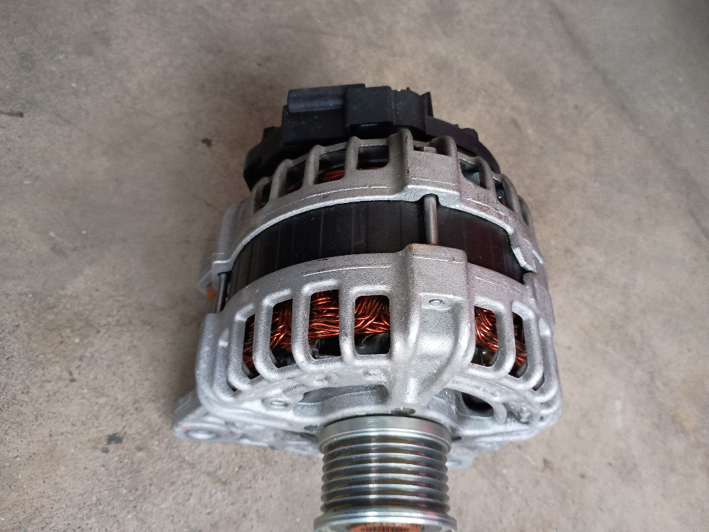 Alternator Opel Peugeot Citroen 9809391880 1.5 HDI