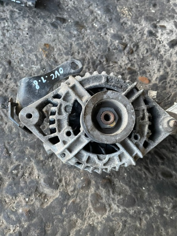 Alternator Opel Vectra B 1.8 benzina