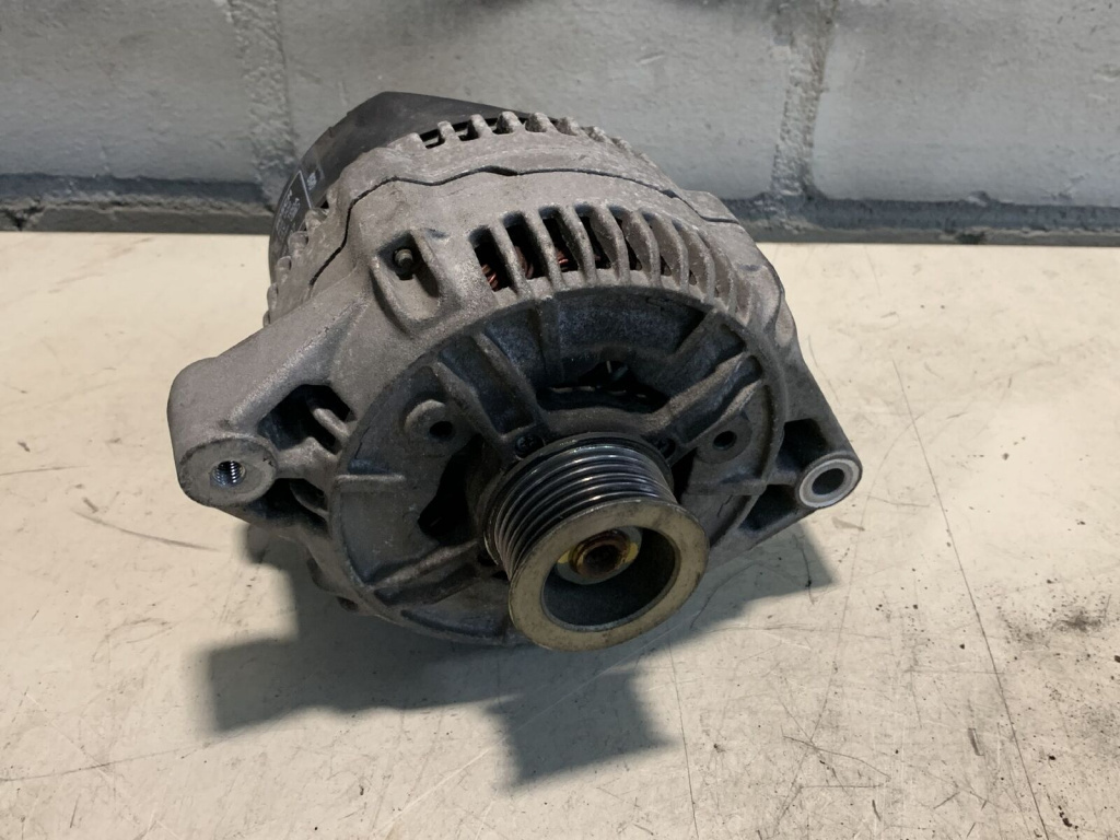 Alternator Opel Vectra B Caravan 1996/11-2002/07 16V 74KW 100CP Cod 90356897