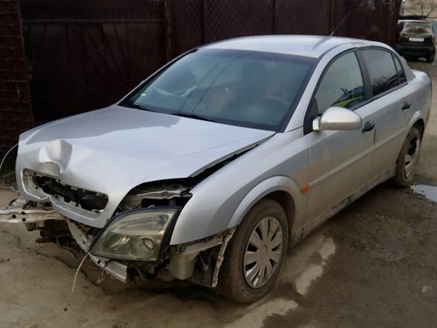 Alternator Opel Vectra C 2005 Sedan 1.8i