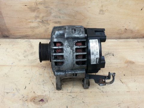 Alternator pentru Ford Mondeo 1.8 Benzina