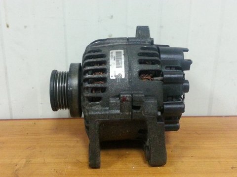 Alternator pentru Renault Clio 1.5 DCi