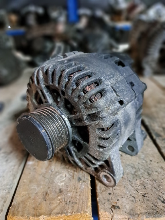 Alternator Peugeot 1007, 1.6.