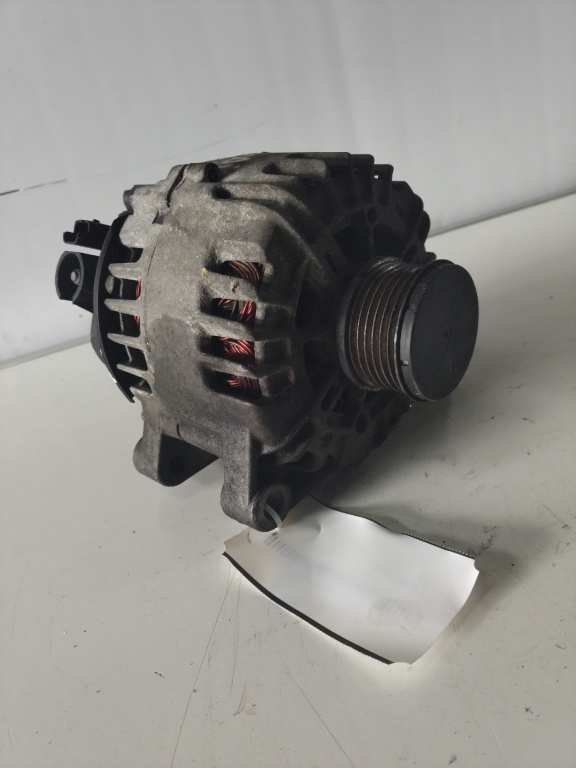 Alternator Peugeot 2008 I (cu_) 1.4 Hdi an 2015 8HR (DV4C) cod piesa 9678048880