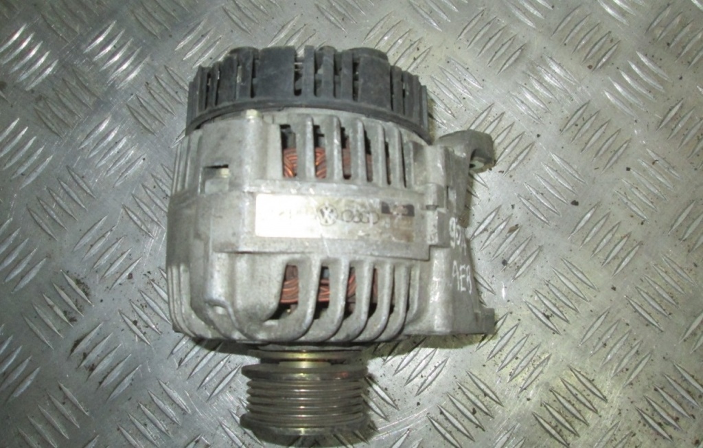 Alternator Peugeot 308 1.4 Benzina An fabricatie 2008 Cod Motor EP3