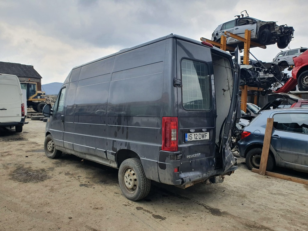 Alternator Peugeot Boxer 2006 van 2.8 hd