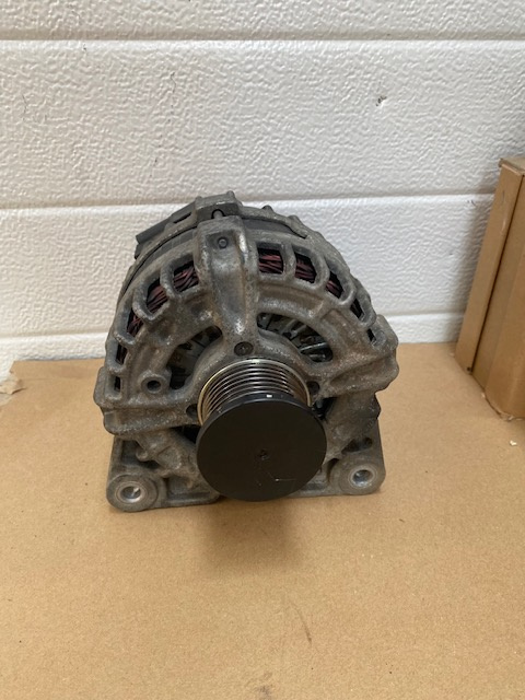 Alternator Renault Kadjar 2015 2020 1.6 dci cod pi