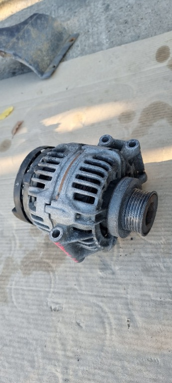 Alternator Renault Kangoo 1.4 benzina 2000 2001 2002 2003 2004