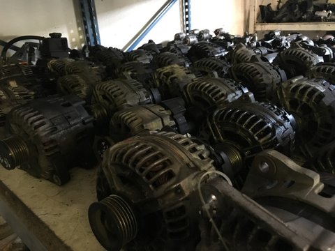 Alternator Renault Master Opel Movano motor 2.5 dci