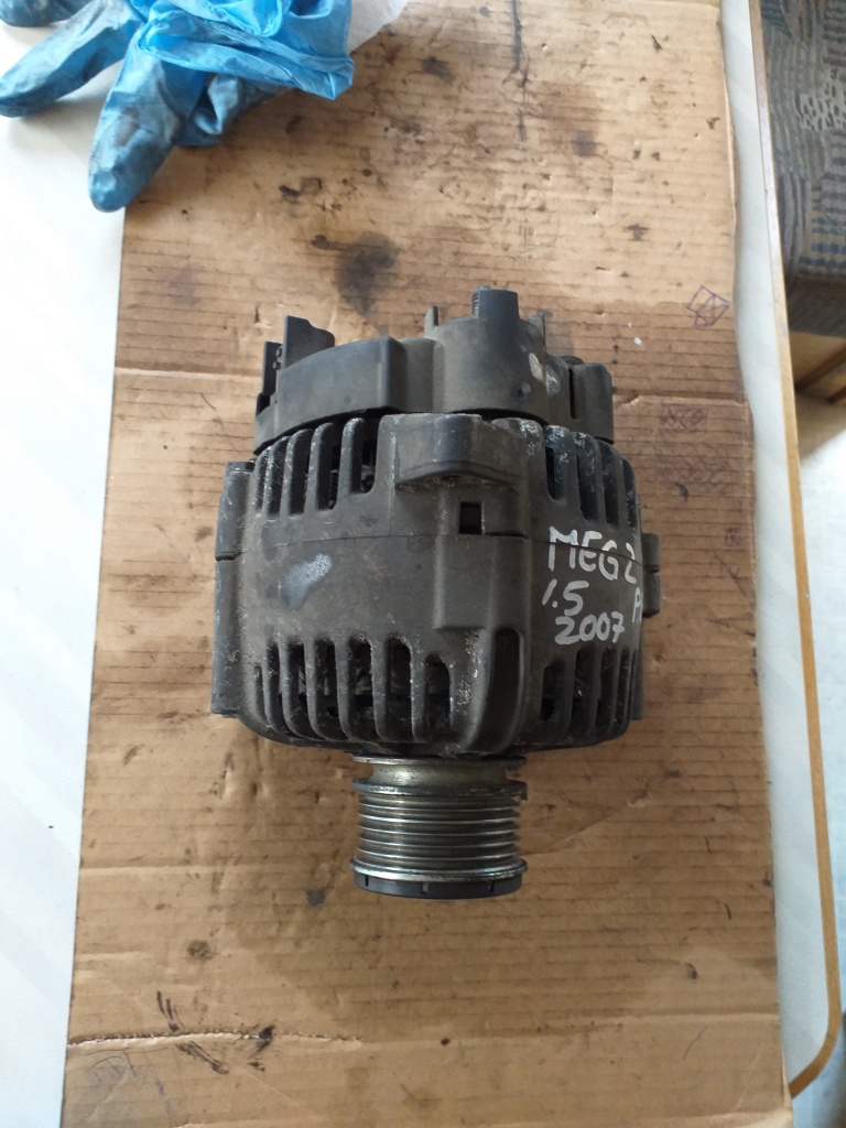 Alternator Renault Megane 2 an 2007 motor 1.5 DCI