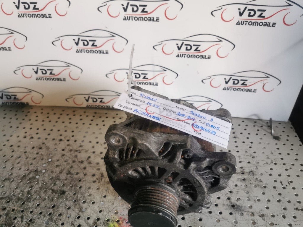 Alternator Renault Scenic 3 1.5 DCi An 2009 - 2014 Euro 5 Cod Piesa 8200960533