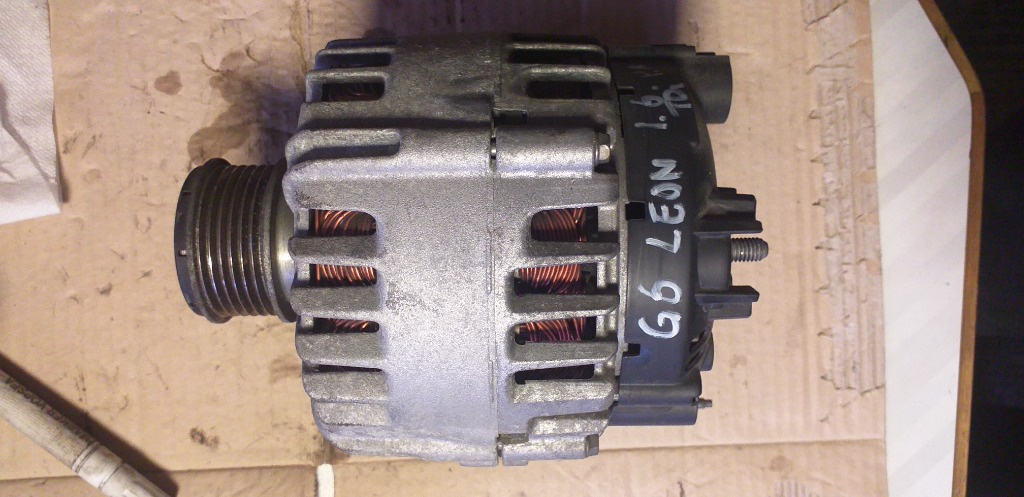Alternator Seat Leon Golf 6 1.6 TDI 140 A cod produs:03L 903 023 F / 03L903023F