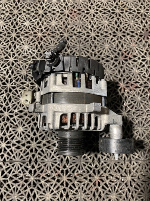 Alternator start stop 2.0 TDCI Ford Focus MK4 EURO 6 an 2016 - 2020 cod KS7T-10300-BAA