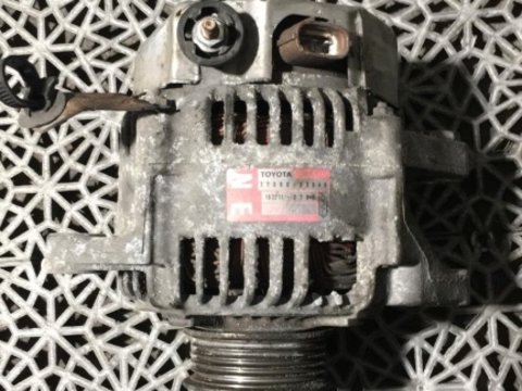 Alternator Toyota Yaris Verso 1.4 cod 27060 33040