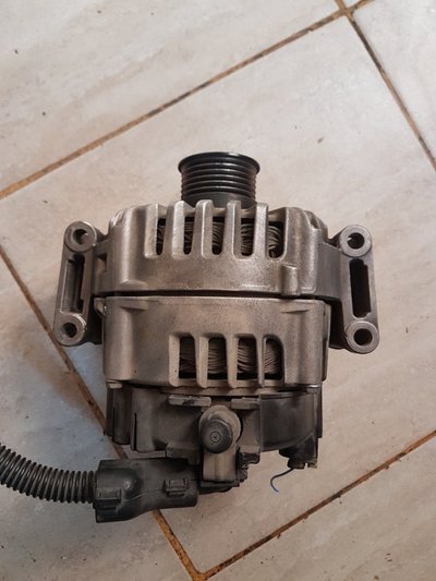 Alternator valeo 180A a0009067702 mercedes benz 2.