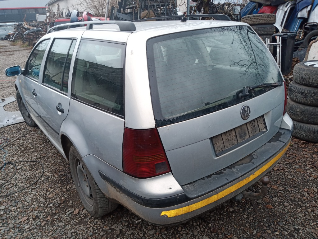 Alternator Volkswagen Golf 4 2002 Kombi 