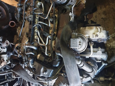 Alternator Volkswagen Jetta 2.0 tdi cod motor CBB