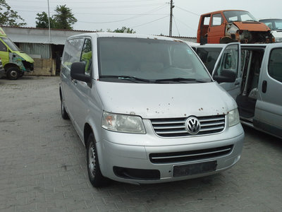 Alternator Volkswagen T5 2009 MINI BUS 2500 TDI