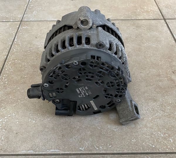 Alternator VOLVO V40 C30 S80 V70 XC60 XC70 3600150