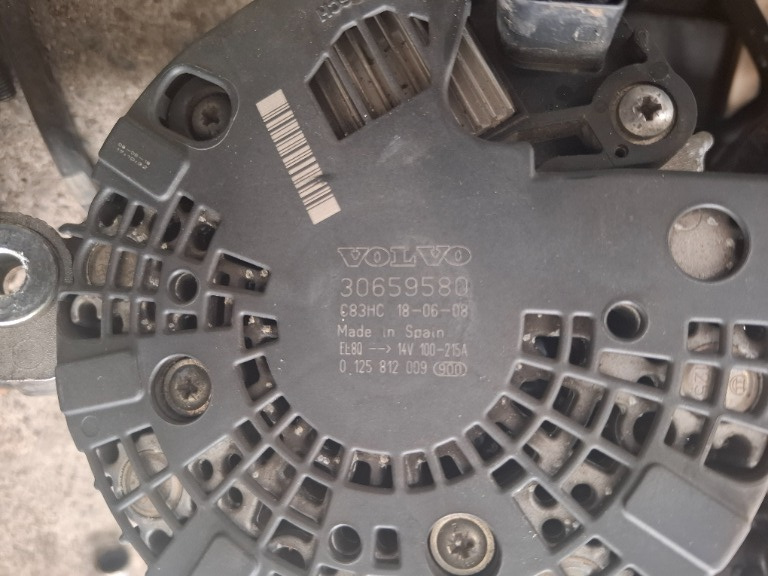 Alternator Volvo V40 S60 V60 Xc60 Xc40 V90 S90 Xc90 II 2.0 d Euro6 30659580 2011-2018