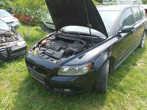 Alternator Volvo V50 2.4 benzina anul de fabricație 2007